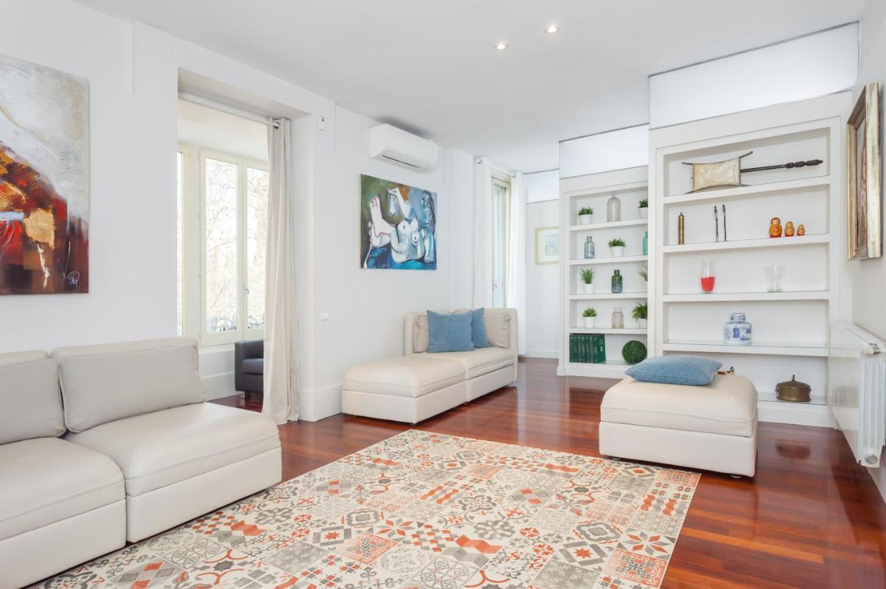 Art House Granvia Apartment Barcelona Exterior photo